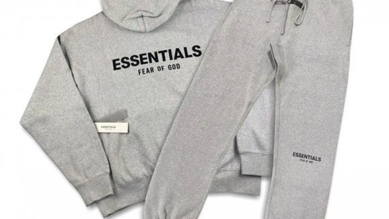 Essential Hoodie Classic Black: The Timeless Favorite