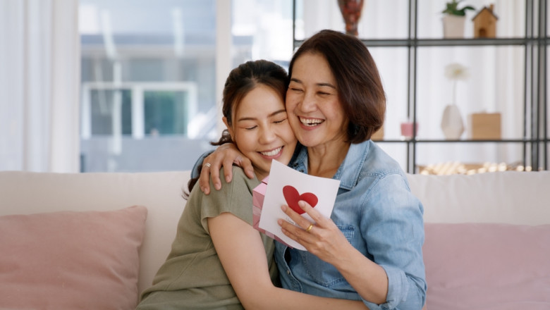 Is It Better to Buy or Make a Mother's Day Gift?