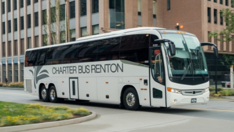 Book your 15-passenger minibus rental in Renton for small groups