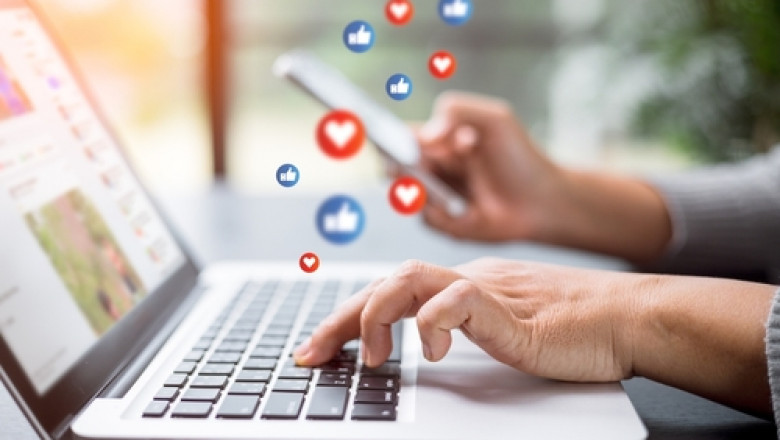 Signs It’s Time to Hire a Social Media Manager for Your Small Business