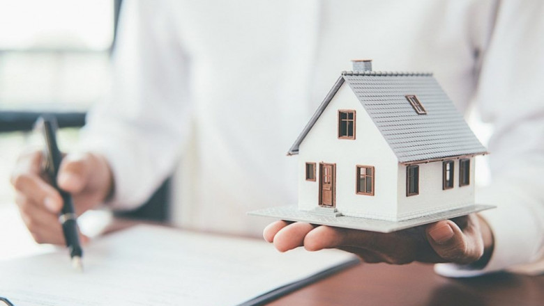 How to Choose the Right Mortgage Lender for Your Home Buying Journeyy