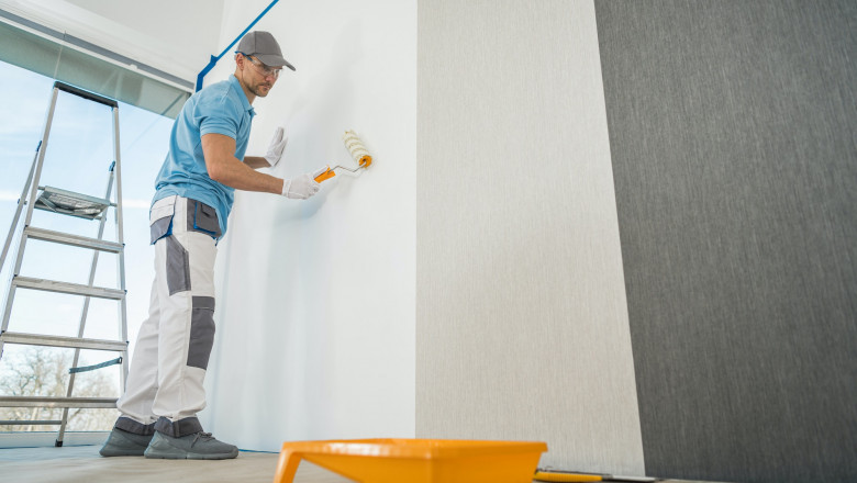 Exterior Enchantment: Hot Trends in House Colors