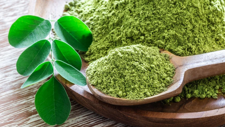 The Superpower of Powdered Moringa Leaves: Nature’s Green Gold