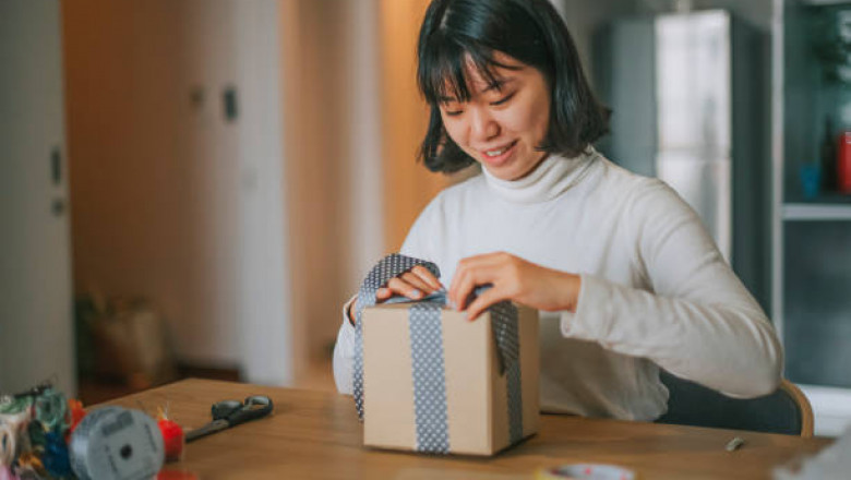 Packaging That Pops: Irresistible Custom Cardboard Boxes Customers Crave