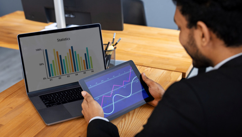Data Analytics and Fintech: Unlocking New Opportunities for Financial Services