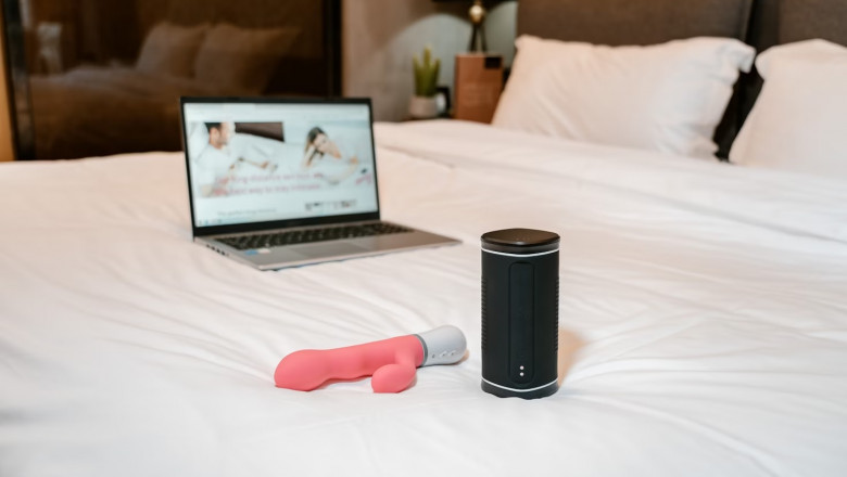 Sex toys online in India: Vibrator, Butt plug, sleeve