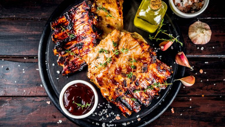 The Rich, Rustic Flavour of Moloukhieh with Chicken