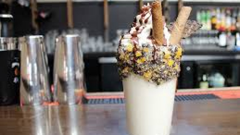 Alcoholic Ice Cream Market consumer preferences shift toward premium indulgence products