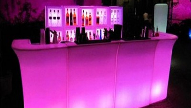 Enhancing Event Experiences with Top-Quality Portable Bar Solutions