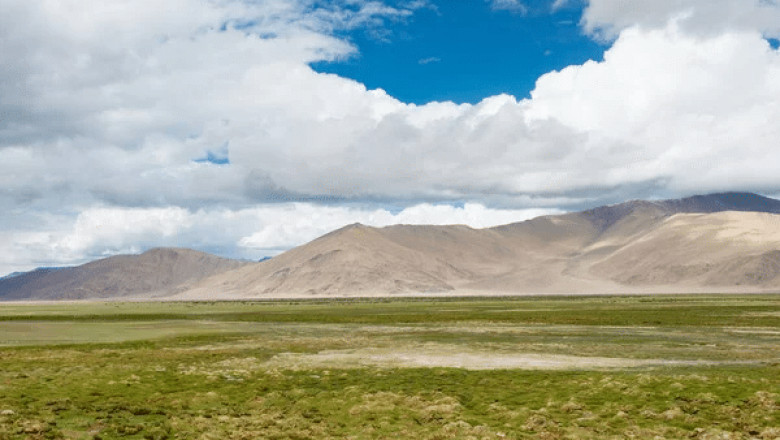 Tsaga La Pass in Ladakh: The Hidden Himalayan Route + A Cozy Stop at Lehvenda Cafe