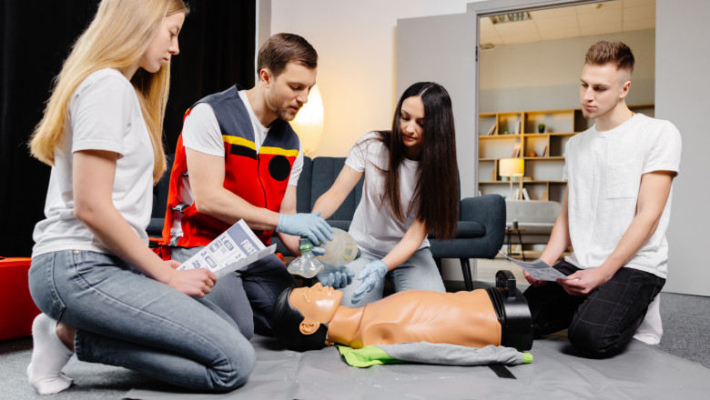 Top Private First Aid Training in Canada: Lifesaving Skills, Your Way