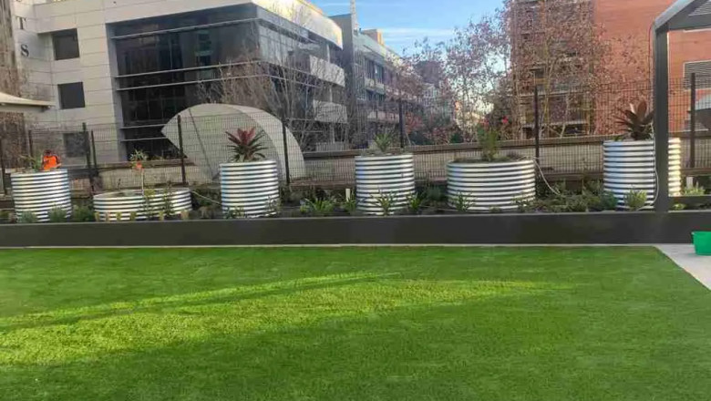 How a Synthetic Lawn Installer in Sydney Can Change Your Outdoor Space