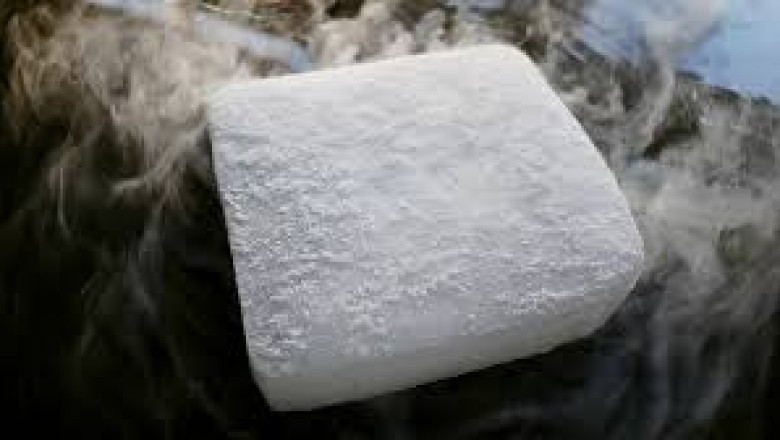 Dry Ice Market industrial adoption influenced by rising automation and logistics infrastructure upgrades