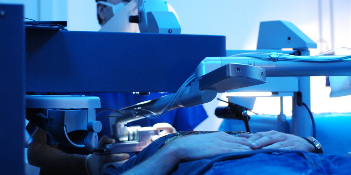 Neurosurgical Robotics Market Dynamics and Competitive Strategies